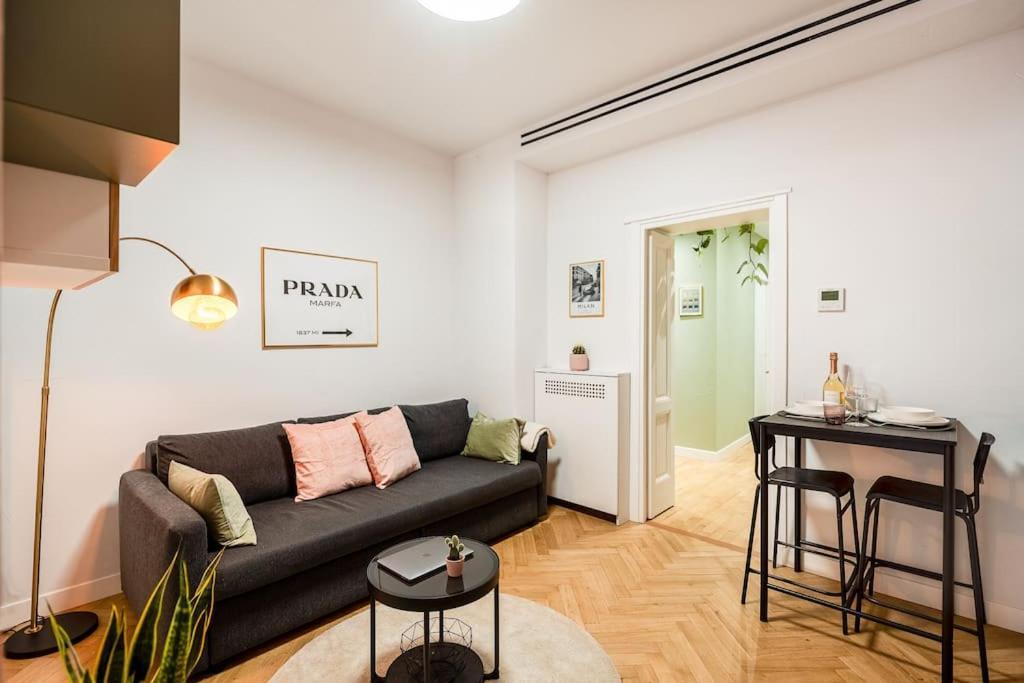 Peachtree Splendido Apt Nel Cuore Di Brera Milan Luaran gambar