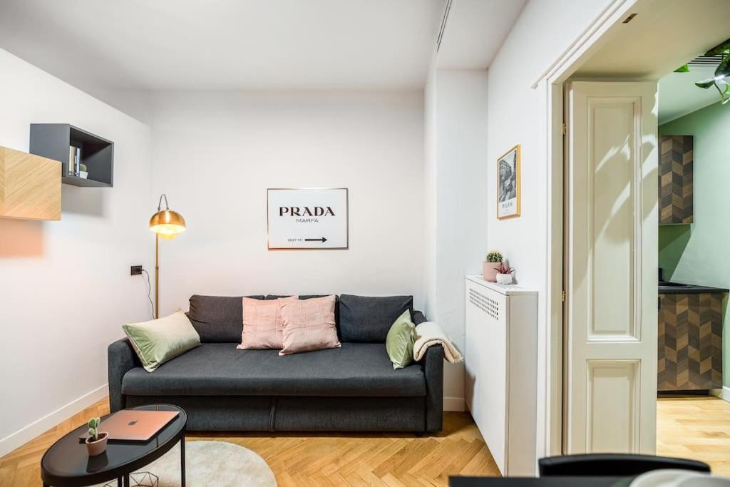 Peachtree Splendido Apt Nel Cuore Di Brera Milan Luaran gambar